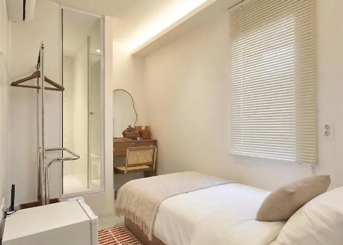 Hongdae Ongi 홍대 온기 Hotel